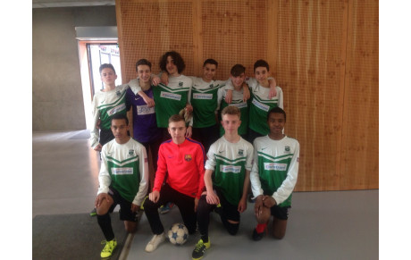 L'équipe de futsal du lycée Diderot vice-championne d'académie à Lille,le 29 mars .
